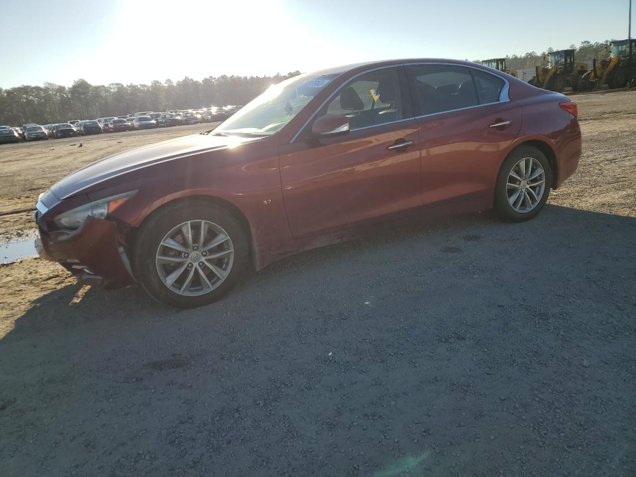 Infiniti Q50 2014
