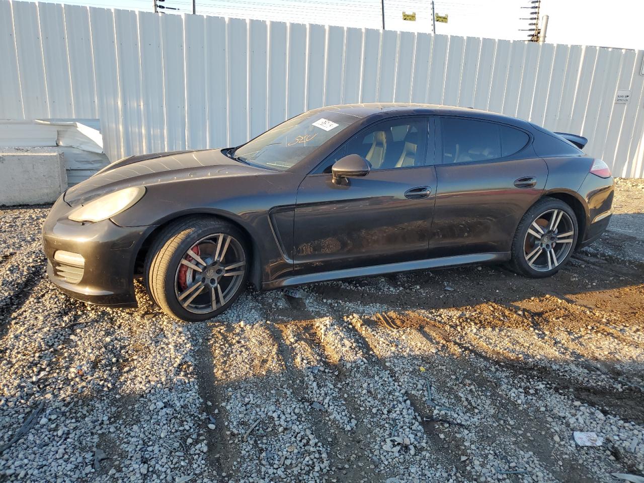 PORSCHE PANAMERA 2011