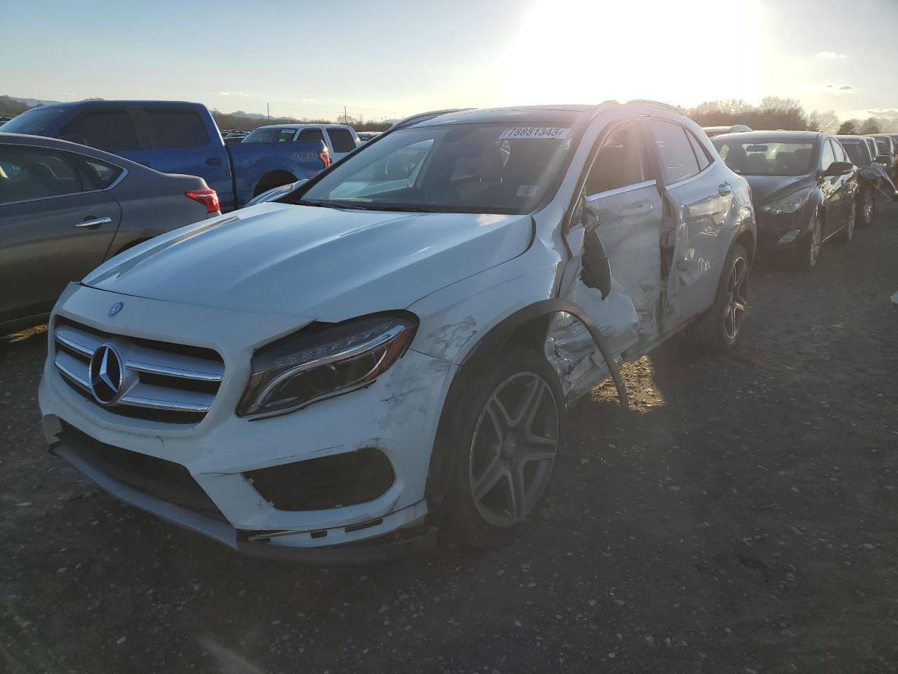 Mercedes-benz Gla-class 2015