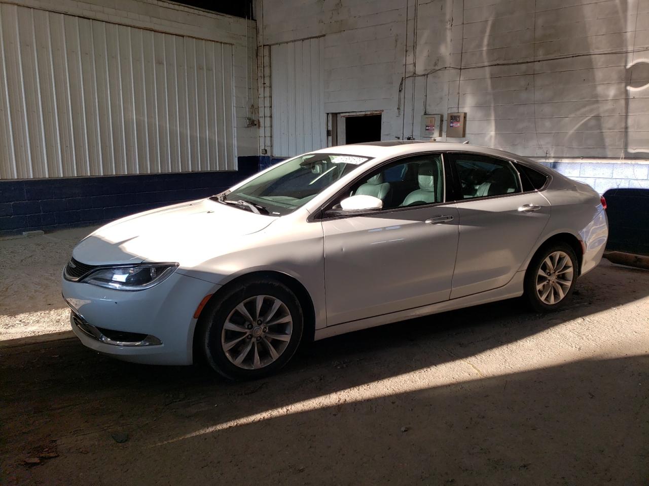 Chrysler 200 2015