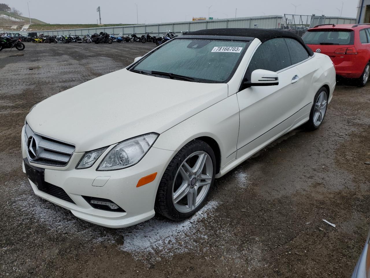 Mercedes-benz E-class 2011