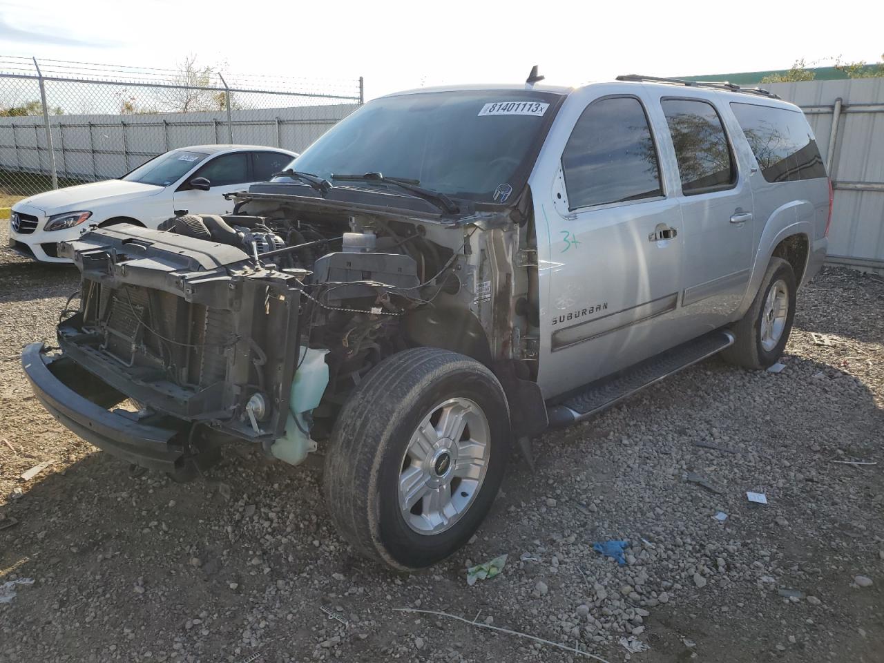 Chevrolet Suburban 2014