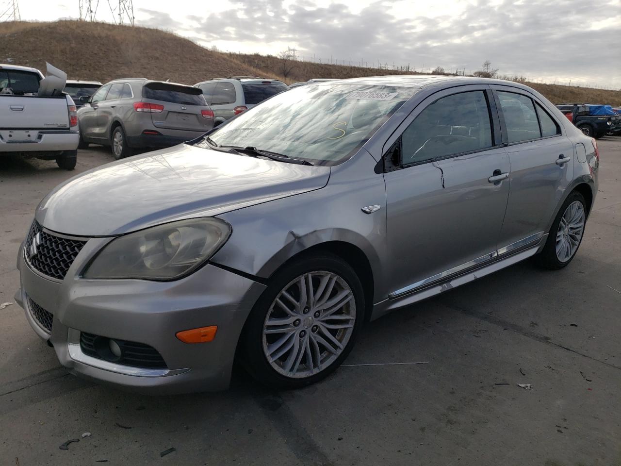 Suzuki Kizashi 2012