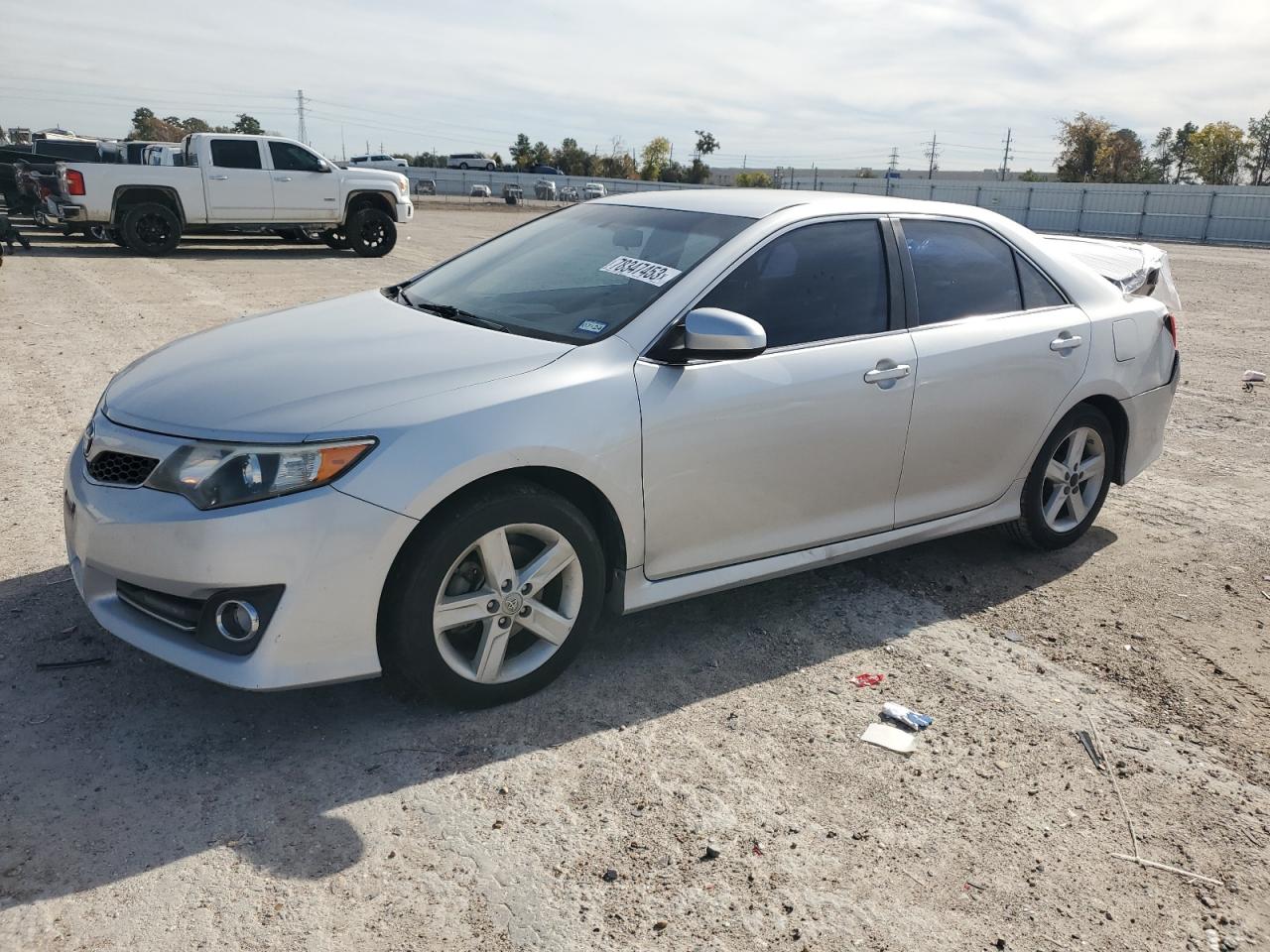 Toyota Camry 2014