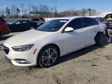 Buick Regal 2018