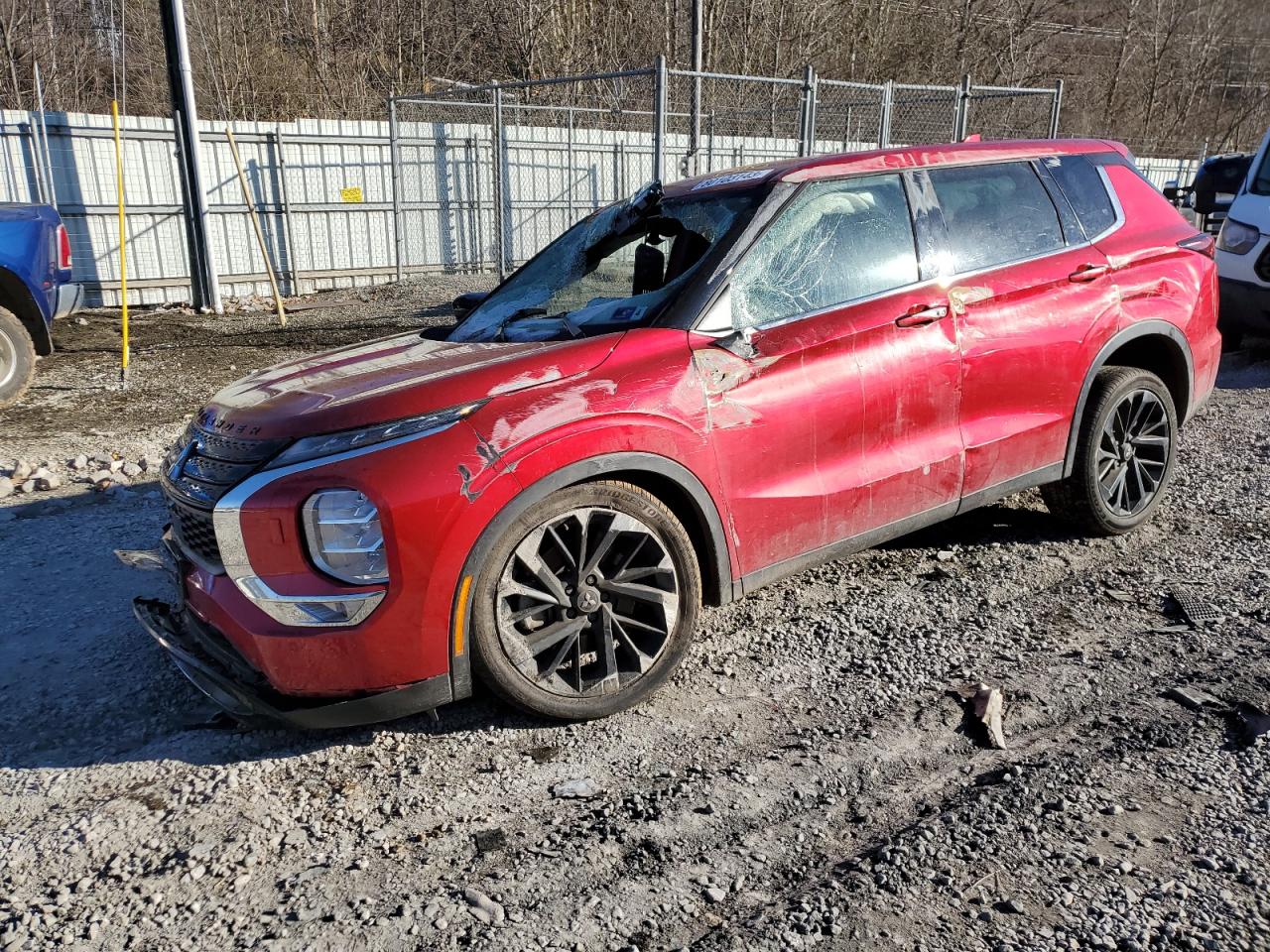 Mitsubishi Outlander 2023