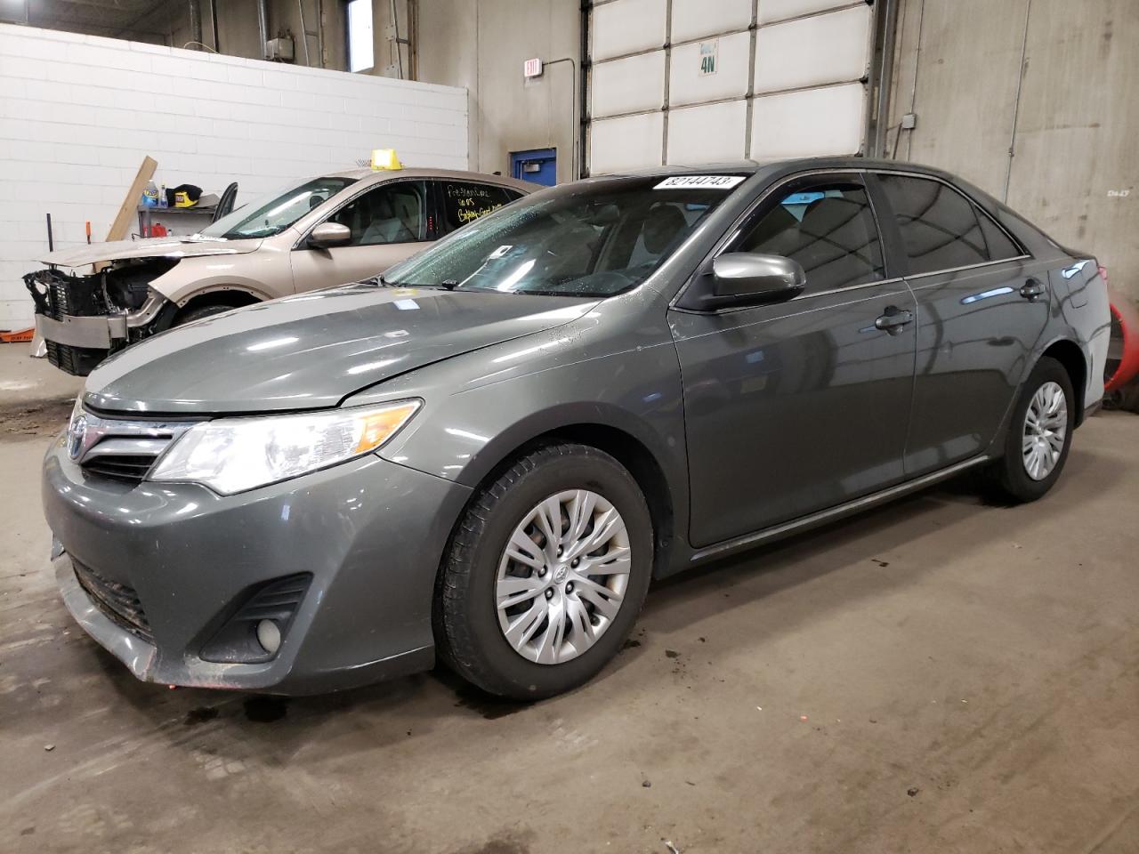 Toyota Camry 2012