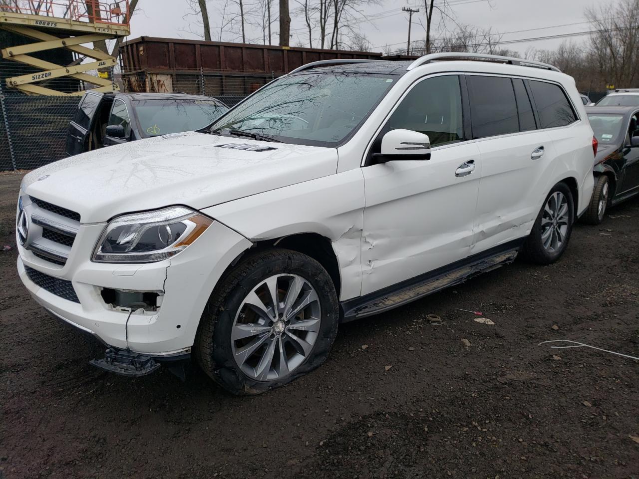 MERCEDES-BENZ GL-CLASS 2015
