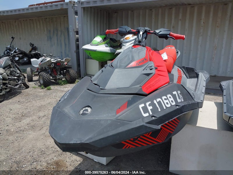 00000YDV33233L021 SEA-DOO SPARK TRIXX 900 с аукциона США | Day Drive