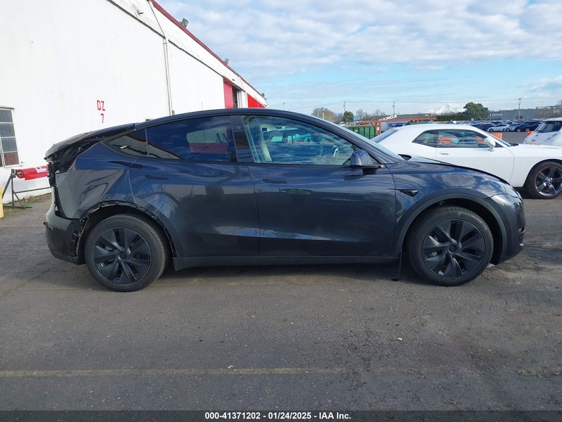 7SAYGDEE4SF216533 TESLA MODEL Y с аукциона США | Day Drive