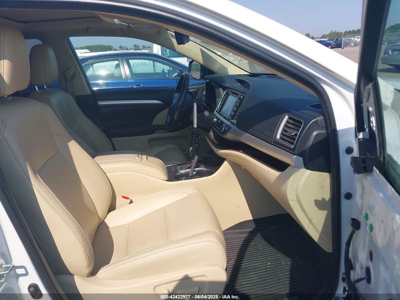 ゆかさん専用ページ 5TDJGRFH7KS078017 TOYOTA HIGHLANDER HYBRID с аукциона США | Day Drive