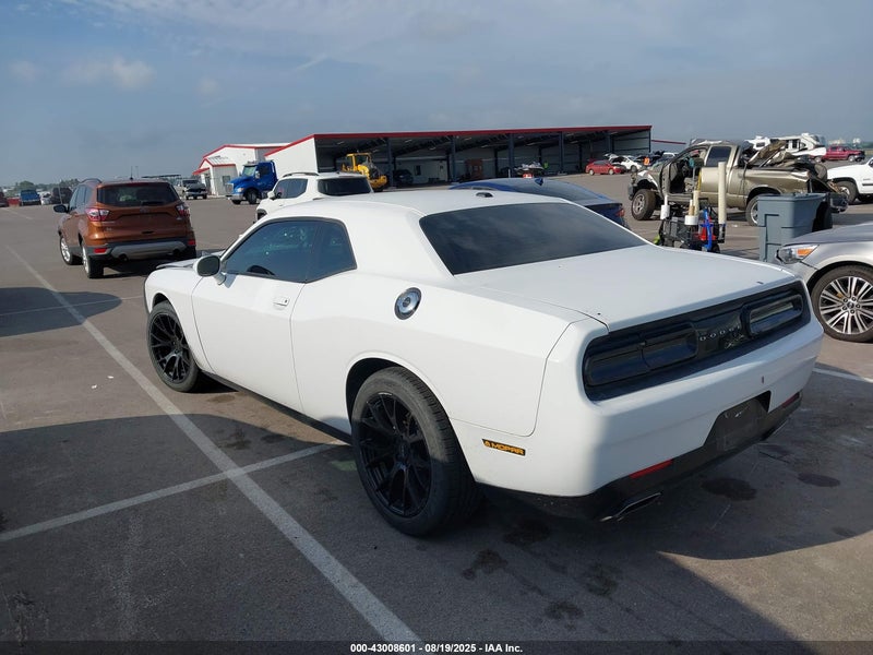 2C3CDZAG1FH821313 DODGE CHALLENGER з аукціону США | Day Drive