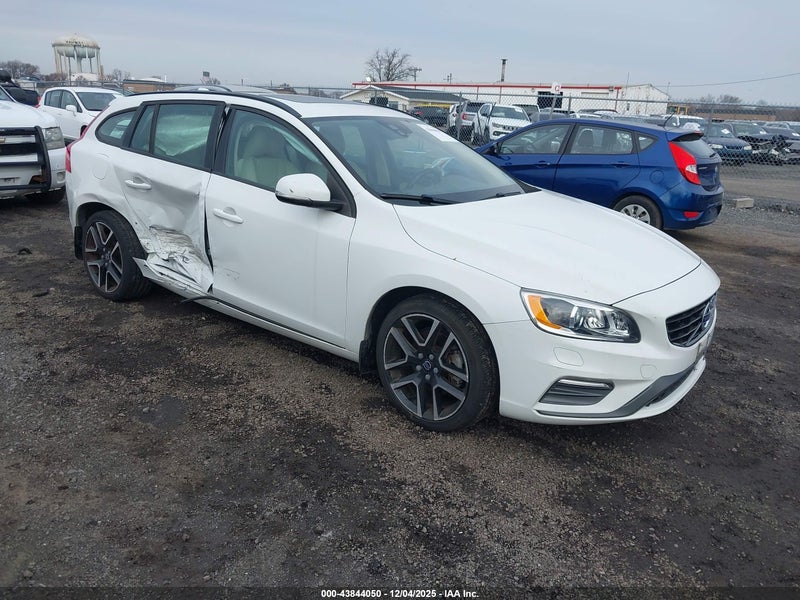YV140MEL7J2380529 VOLVO V60 з аукціону США | Day Drive