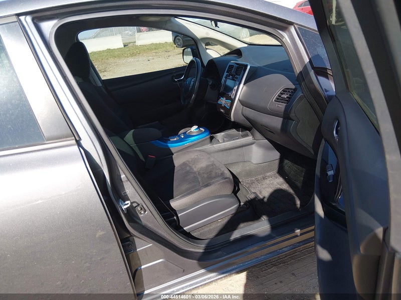 1N4BZ0CP0HC303514 NISSAN LEAF с аукциона США | Day Drive