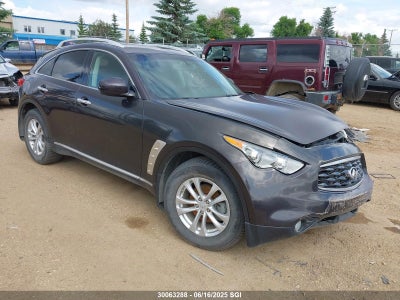 INFINITI FX35 2010