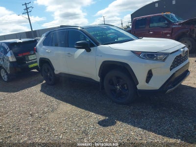 TOYOTA RAV4 2021