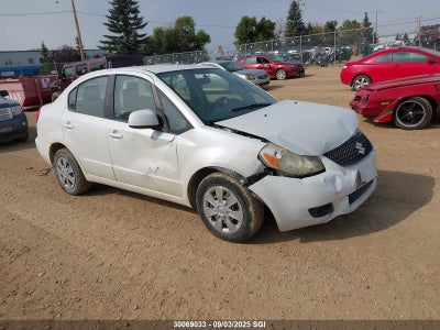 SUZUKI SX4 2011