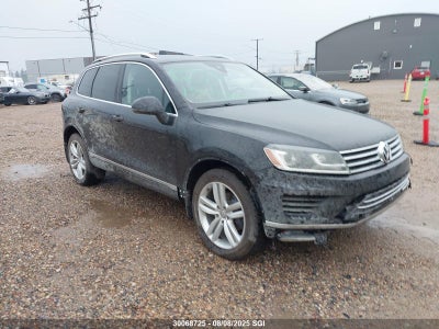 VOLKSWAGEN TOUAREG 2015
