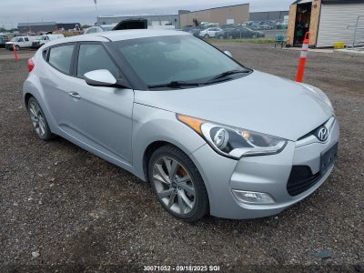 HYUNDAI VELOSTER 2016