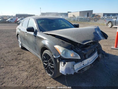 INFINITI M37 2012