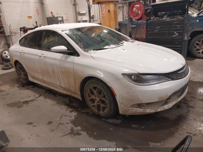 CHRYSLER 200 2016