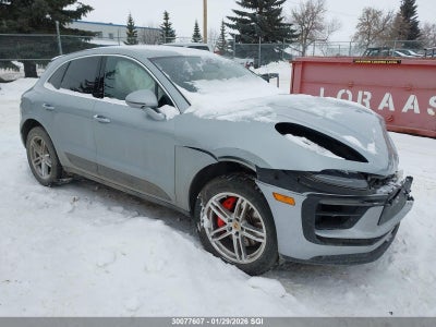 PORSCHE MACAN 2025