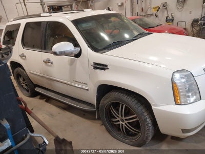 CADILLAC ESCALADE 2011