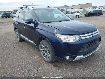 MITSUBISHI OUTLANDER 2015