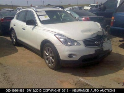 INFINITI JOURNEY 2012