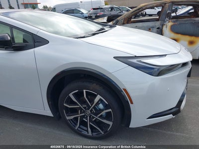 TOYOTA PRIUS 2025