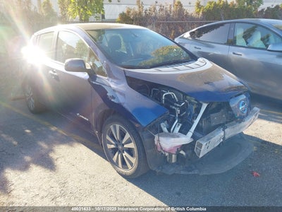NISSAN LEAF 2016