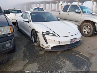 PORSCHE TAYCAN 2021