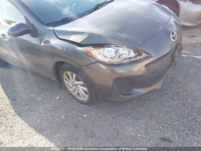 MAZDA 3 2013