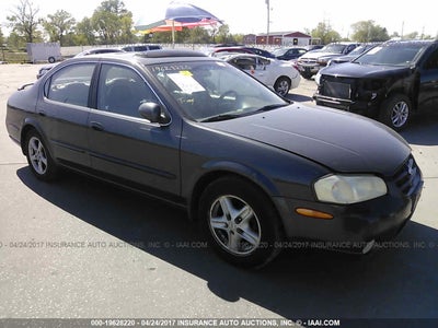 NISSAN MAXIMA 2000