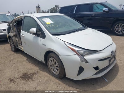 TOYOTA PRIUS 2016