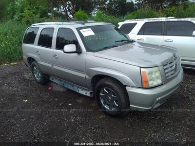 CADILLAC ESCALADE 2004