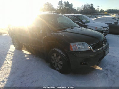 MITSUBISHI ENDEAVOR 2011