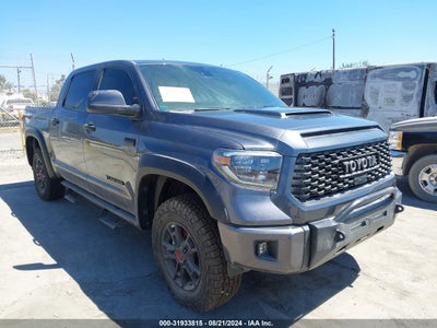 TOYOTA TUNDRA 2021