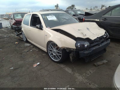 VOLKSWAGEN GTI 2001