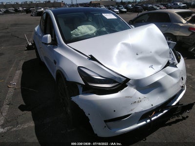 TESLA MODEL Y 2022