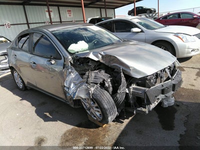 Scion Ia 2016