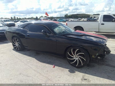 DODGE CHALLENGER 2013