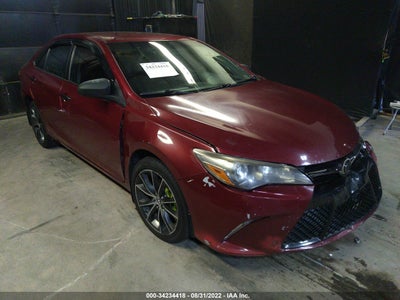 TOYOTA CAMRY 2015