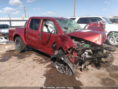 NISSAN FRONTIER 2016