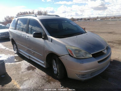 TOYOTA SIENNA 2004