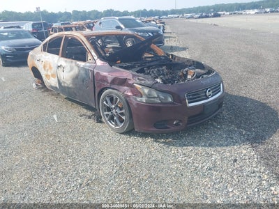 NISSAN MAXIMA 2014