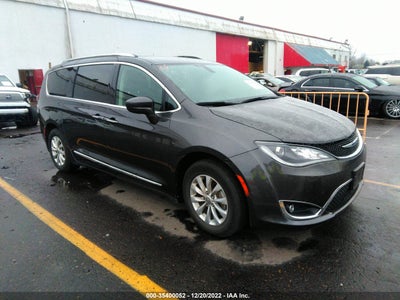 CHRYSLER PACIFICA 2019