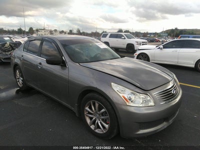INFINITI JOURNEY 2009