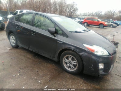 TOYOTA PRIUS 2011