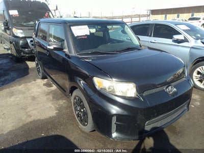 SCION XB 2012